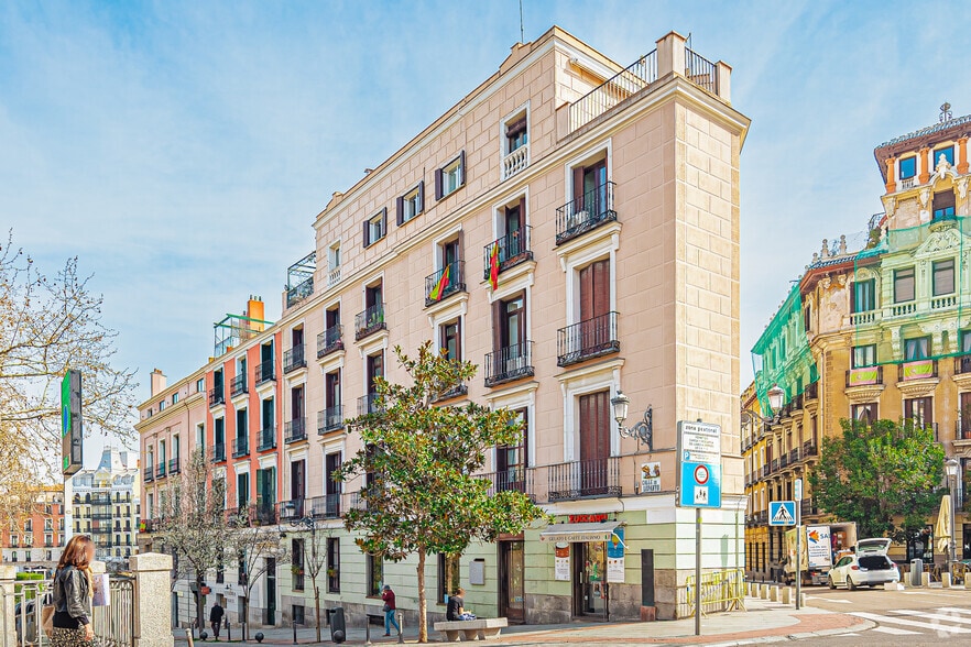 Calle de Vergara, 16, Madrid, Madrid à louer - Photo de l’immeuble – Image 1 sur 2