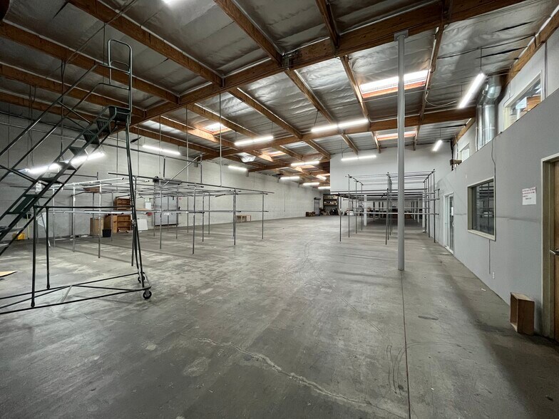 337 S Anderson St, Los Angeles, CA à louer - Photo intérieure – Image 3 sur 11