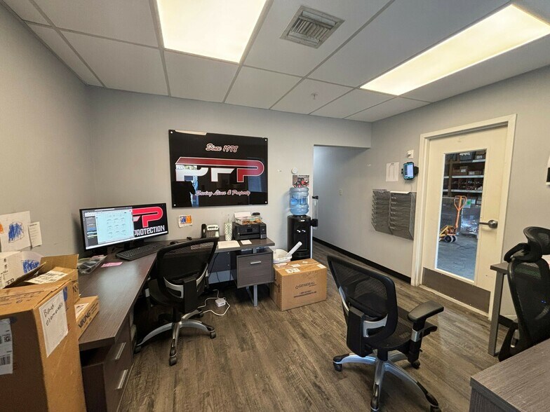 1211 Commercial Park Dr, Tallahassee, FL à vendre - Photo de l’immeuble – Image 2 sur 16