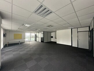 Plus de détails pour 375 Avenue Du Mistral, La Ciotat - Bureau à louer