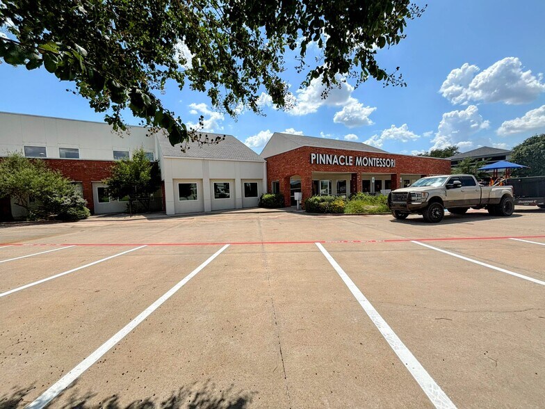 2100 Post Oak Xing, Sherman, TX à vendre - Photo de l’immeuble – Image 2 sur 10