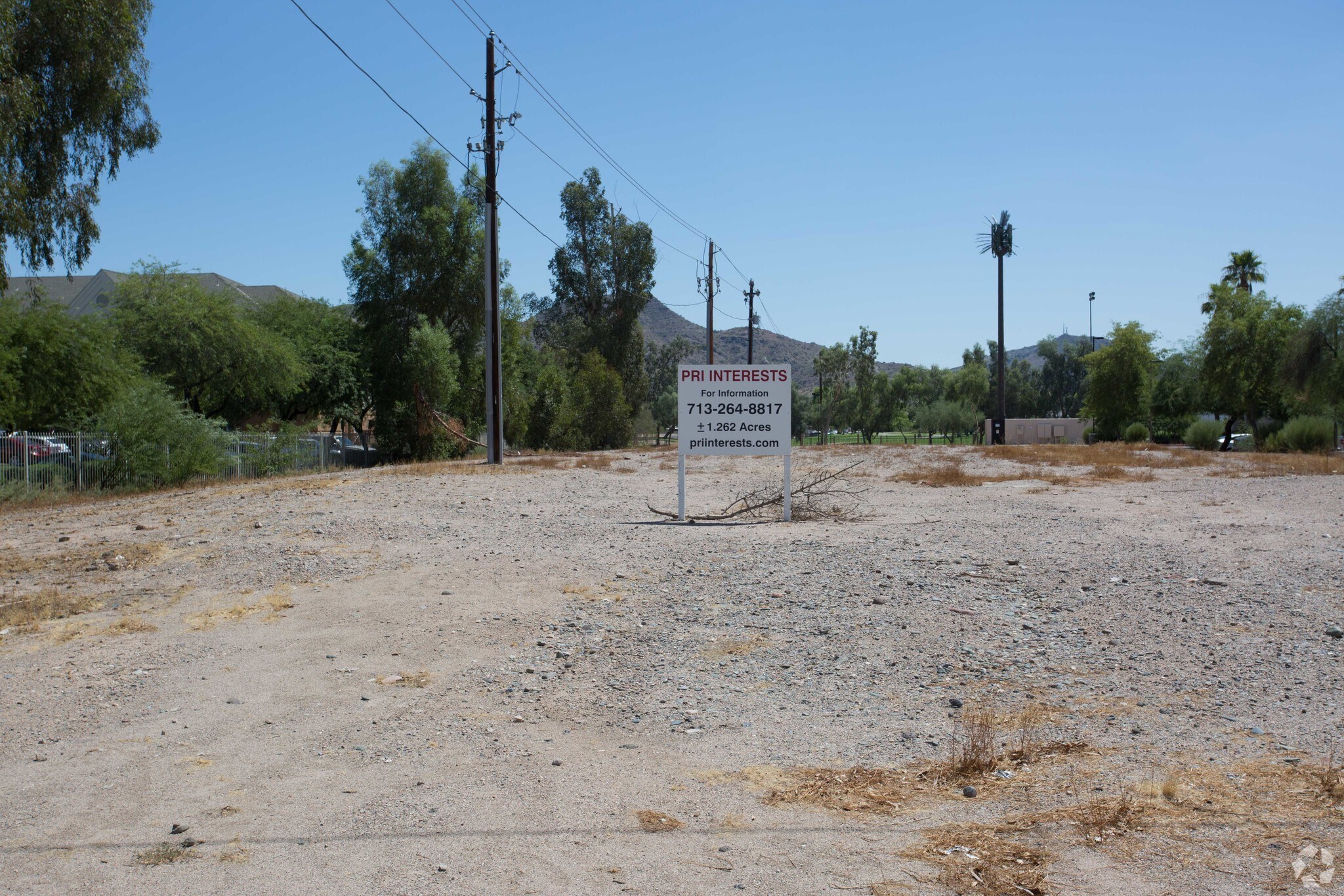 11235 N Black Canyon Fwy, Phoenix, AZ à vendre Photo principale– Image 1 sur 6