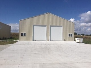 Plus de détails pour 1178 Capital Dr SW, Cedar Rapids, IA - Local d’activités à vendre