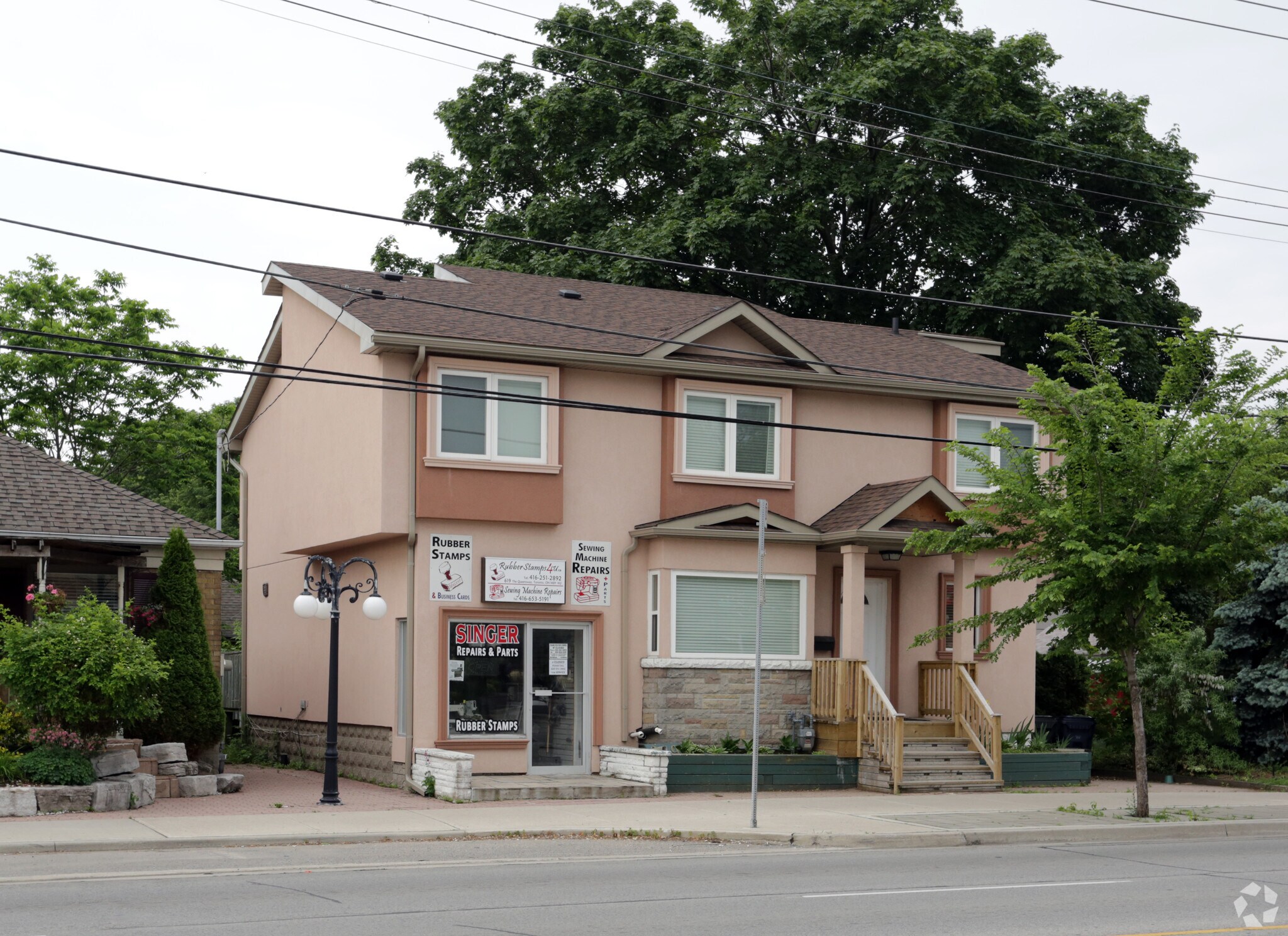 619 The Queensway, Toronto, ON à vendre Photo principale– Image 1 sur 3