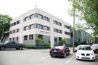 Plus de détails pour 136 Center St, Old Town, ME - Bureau à vendre