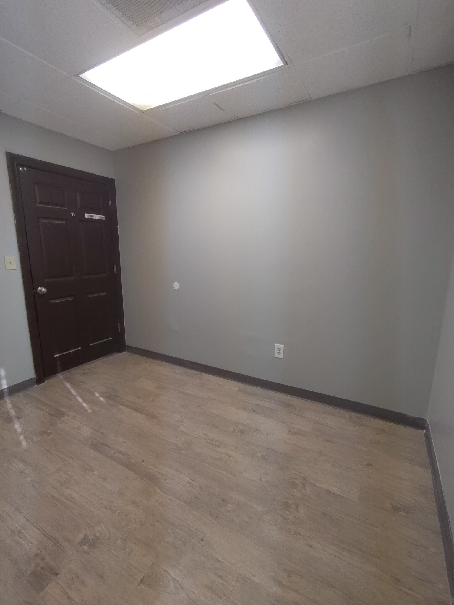 2523 Roosevelt Hwy, College Park, GA à louer Photo intérieure– Image 1 sur 4