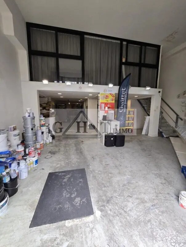Local commercial dans Bagnolet à vendre Photo de l’immeuble– Image 1 sur 1