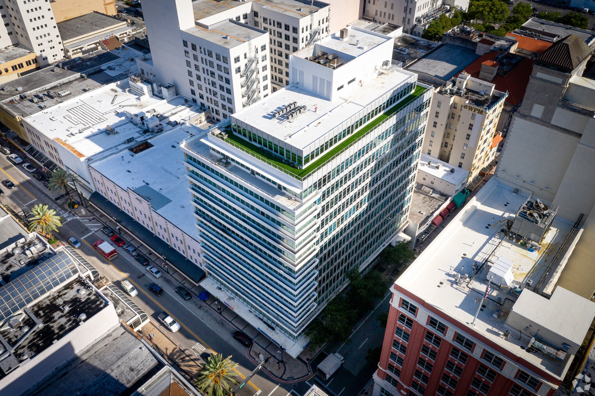 14 NE 1st Ave, Miami, FL à vendre Photo principale– Image 1 sur 12