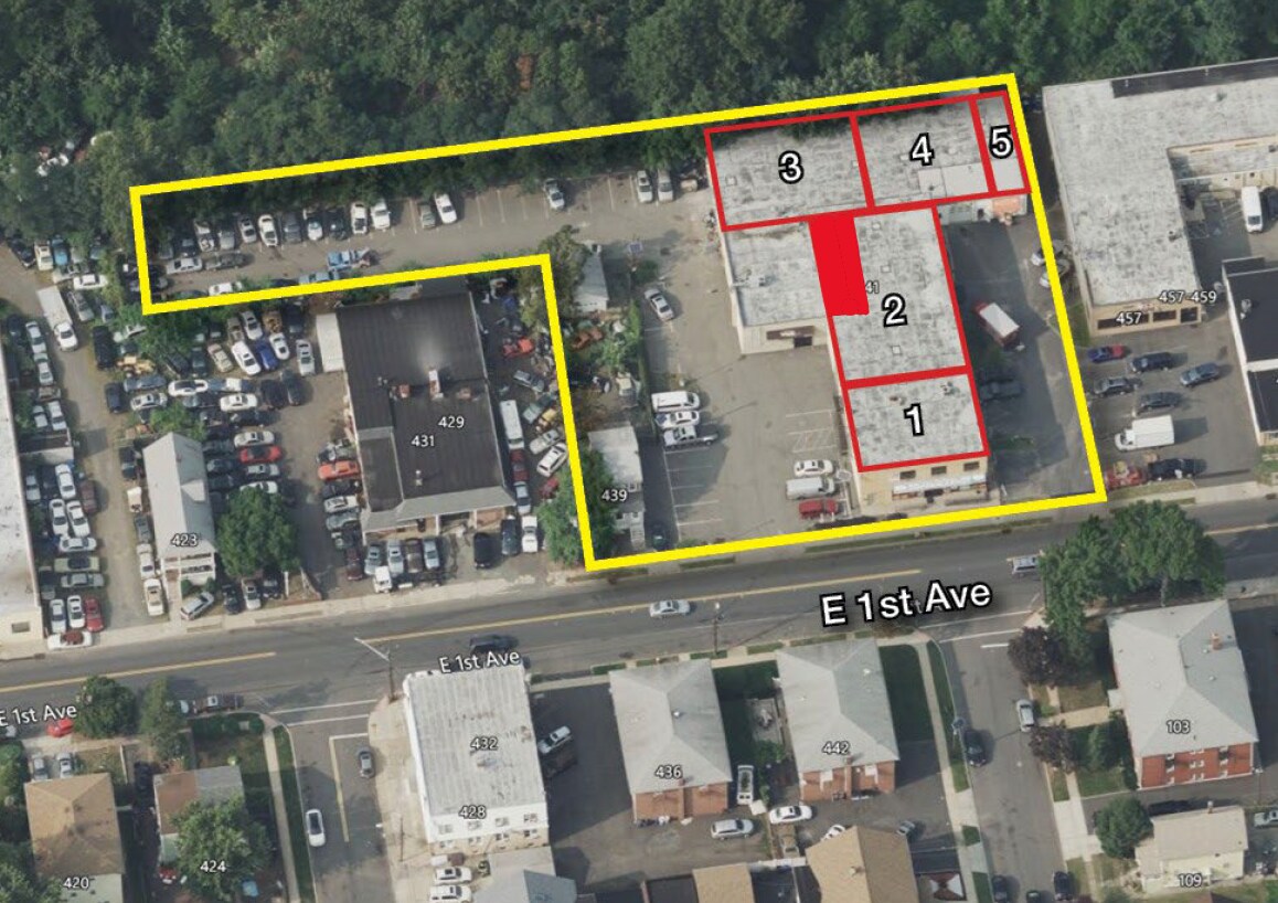 439-443 E 1st Ave, Roselle, NJ à louer Photo de l’immeuble– Image 1 sur 6