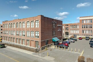 Plus de détails pour 95 Scovill St, Waterbury, CT - Bureau à louer