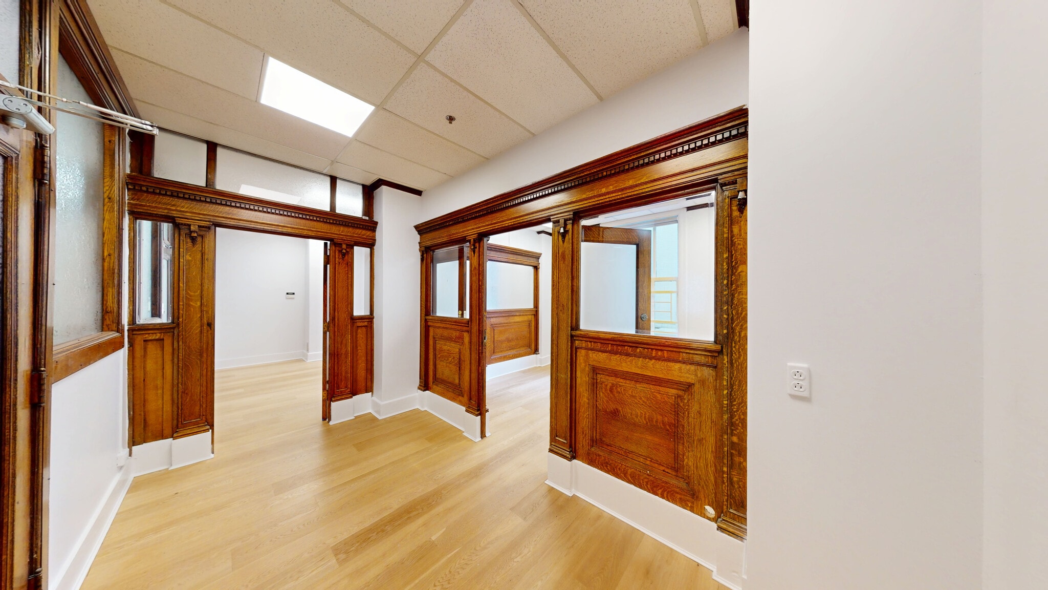 402 W Pender St, Vancouver, BC à vendre Photo intérieure– Image 1 sur 9