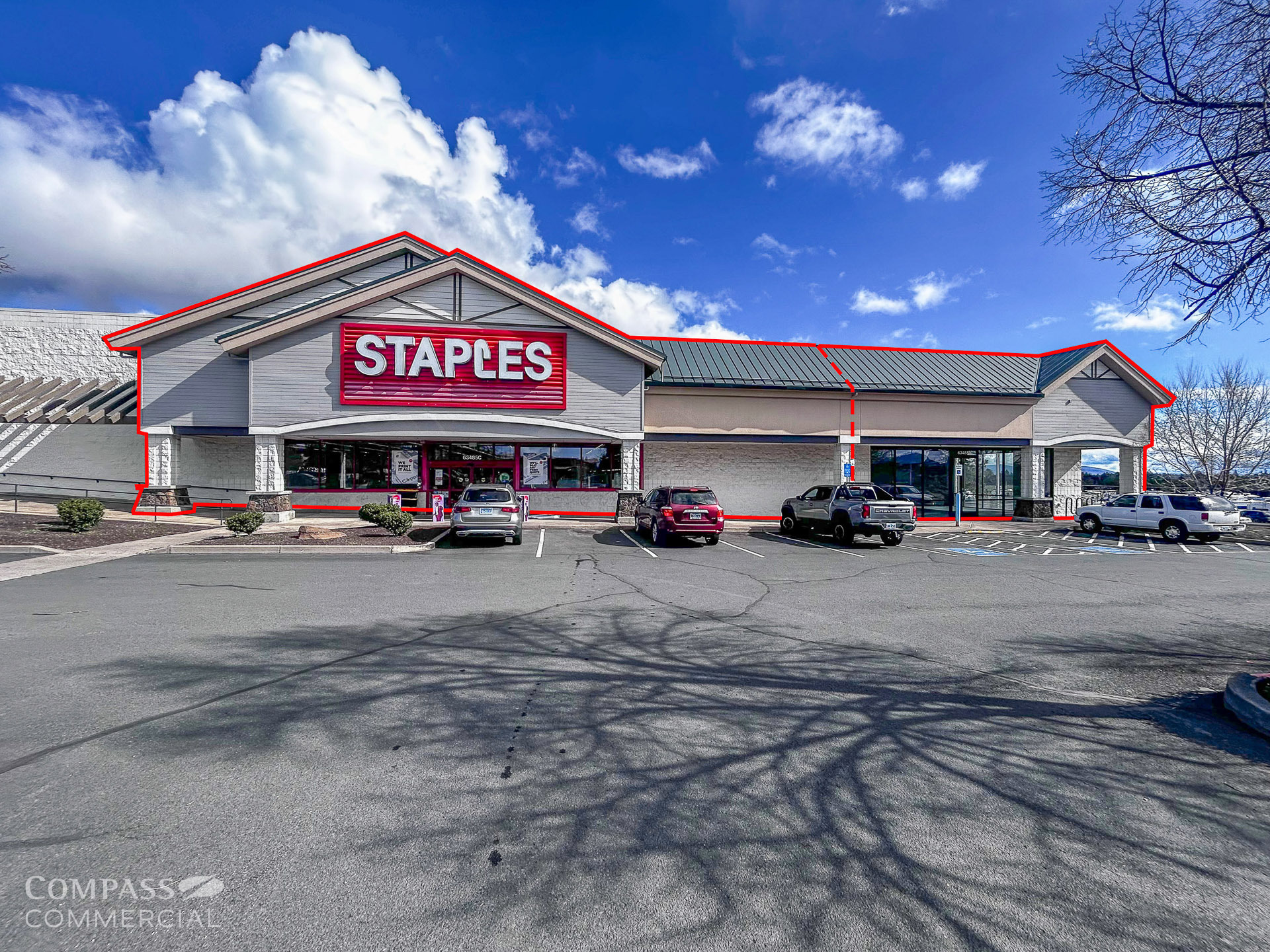 63485 N Highway 97, Bend, OR à louer Photo de l’immeuble– Image 1 sur 4
