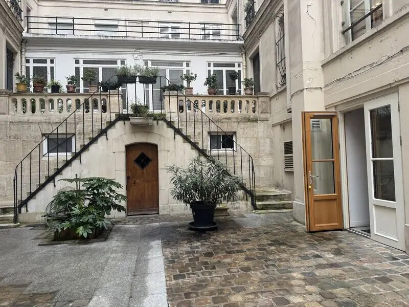 Bureau dans Paris à louer Photo de l’immeuble– Image 1 sur 15