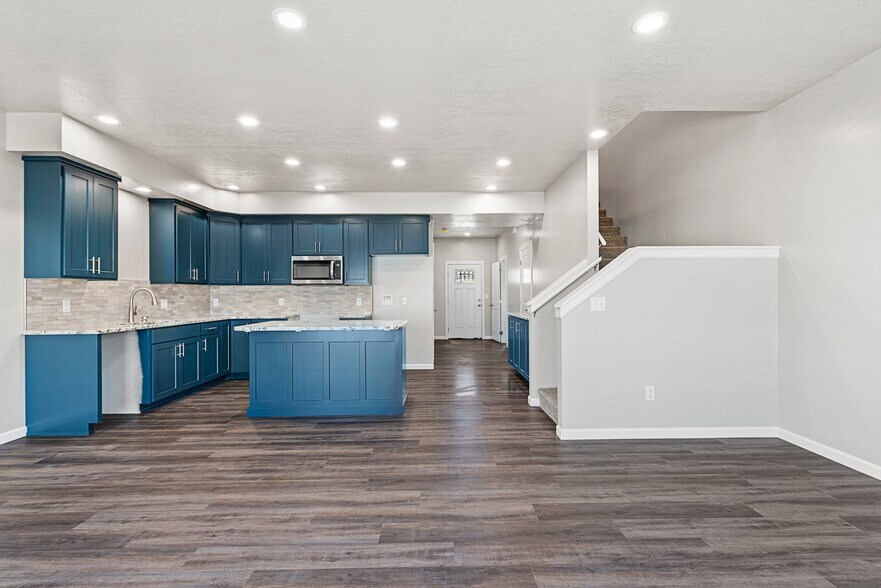560 Park Springs Ave, Baker City, OR à vendre - Photo de l’immeuble – Image 2 sur 39