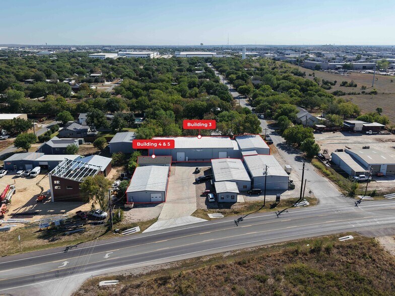 602 S Loop 4, Buda, TX à louer - Aérien – Image 2 sur 6