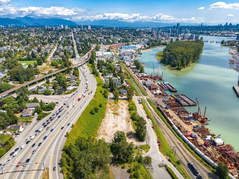 502 Twentieth St, New Westminster, BC à vendre - Aérien – Image 3 sur 14