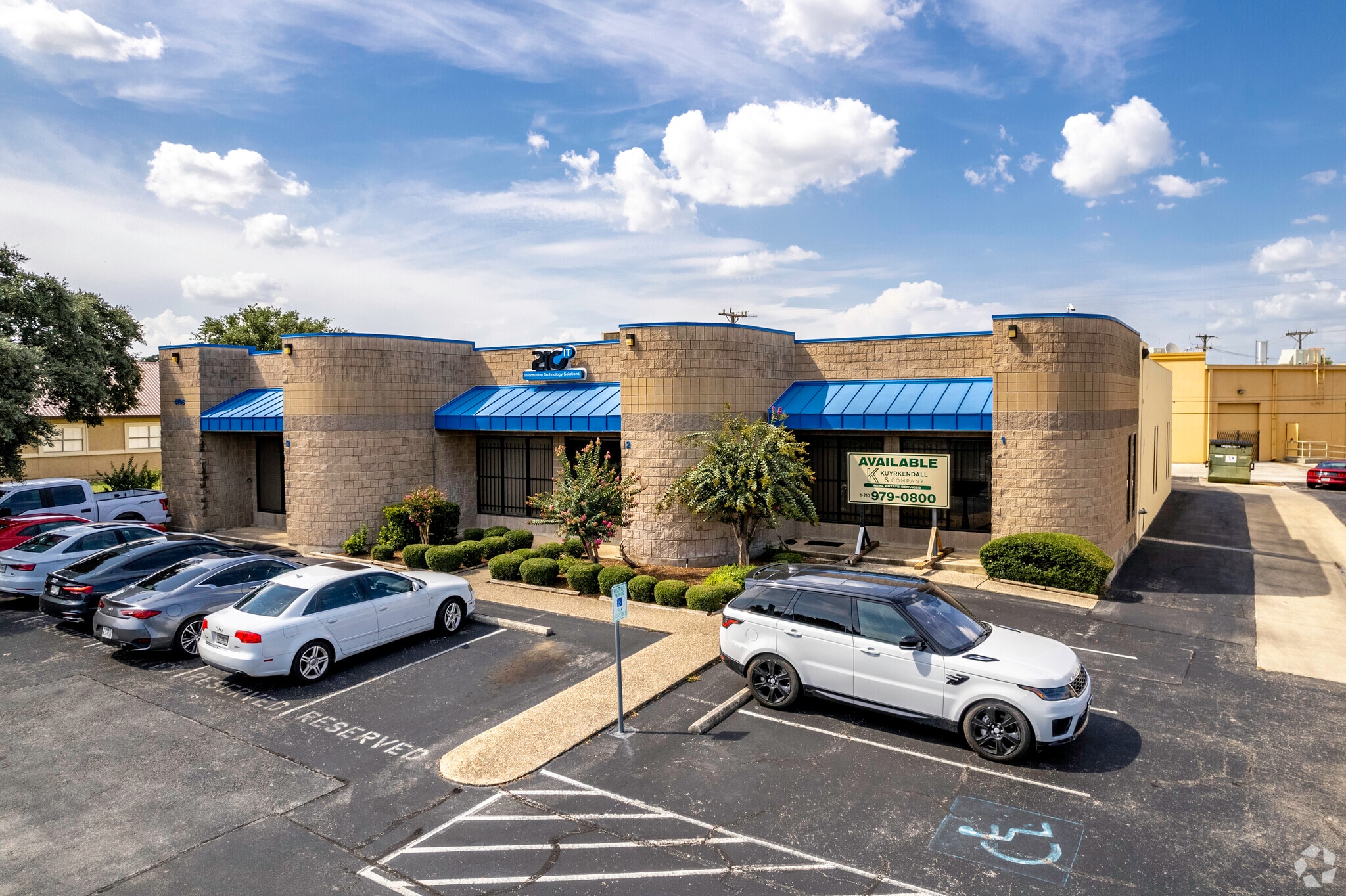 4710 Shavano Oak, San Antonio, TX à louer Photo principale– Image 1 sur 9