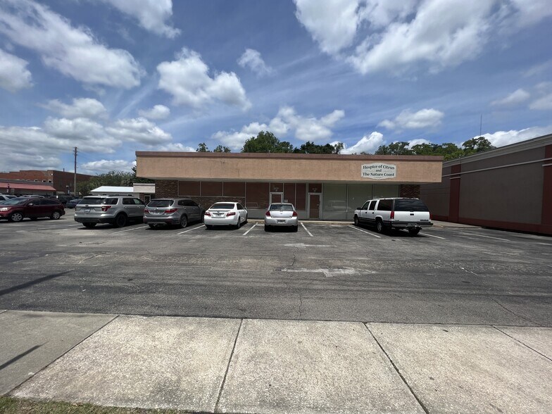 18646 High Springs Main St, High Springs, FL à louer - Photo de l’immeuble – Image 2 sur 12