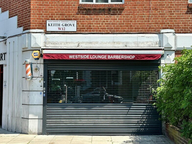 195A-197 Uxbridge Rd, Londres à louer - Photo de l’immeuble – Image 1 sur 2