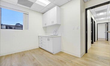 11600 Wilshire Blvd, Los Angeles, CA à louer Photo intérieure– Image 1 sur 4