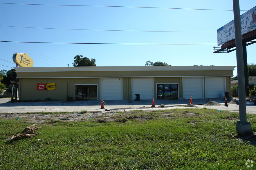 1301-1307 S Woodland Blvd, Deland, FL à louer - Photo de l’immeuble – Image 3 sur 8