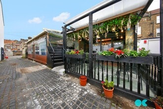 277 High Road Leyton, Londres à louer Photo de l’immeuble– Image 2 sur 12