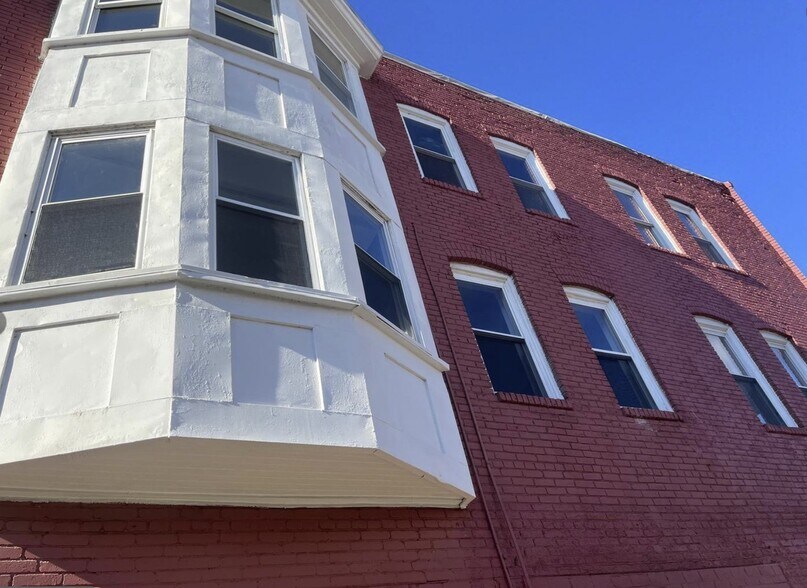 27 E 7th St, Chester, PA à vendre - Photo de l’immeuble – Image 2 sur 15