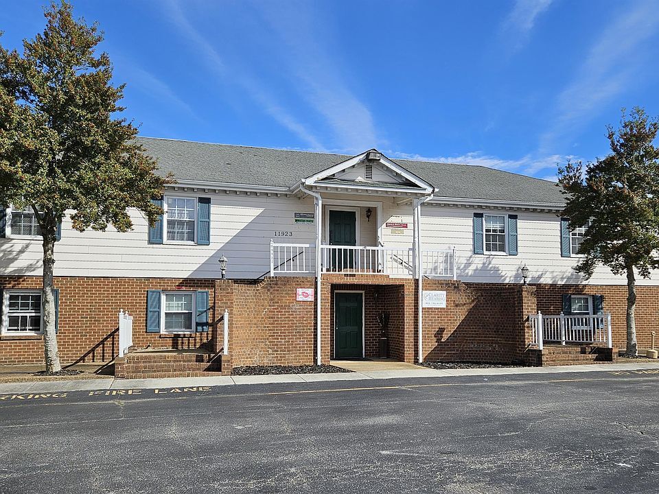 11923 Centre St, Chester, VA à louer Photo intérieure– Image 1 sur 1
