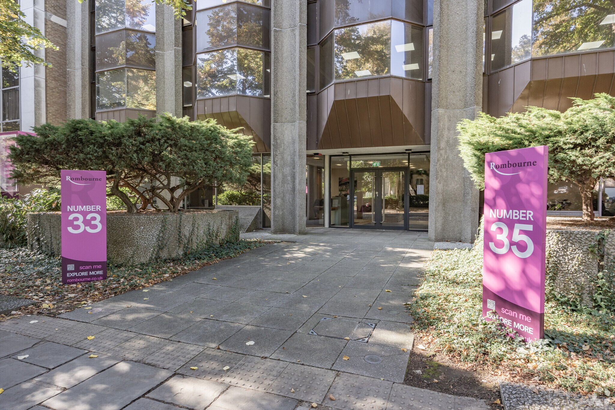 33-35 Cathedral Rd, Cardiff à louer Photo de l’immeuble– Image 1 sur 10