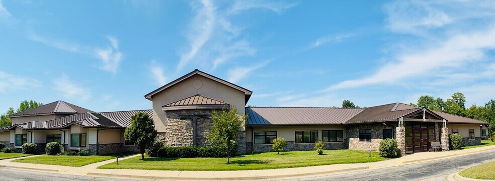 908 Franciscan Way, Savannah, MO à vendre - Photo de l’immeuble – Image 2 sur 54
