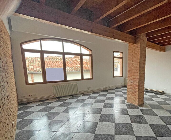 7 Rue Lavigné, Blagnac à louer - Photo de l’immeuble – Image 2 sur 7