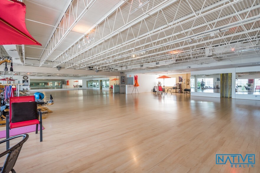 218 Commercial Blvd, Fort Lauderdale, FL à louer - Autre – Image 3 sur 25