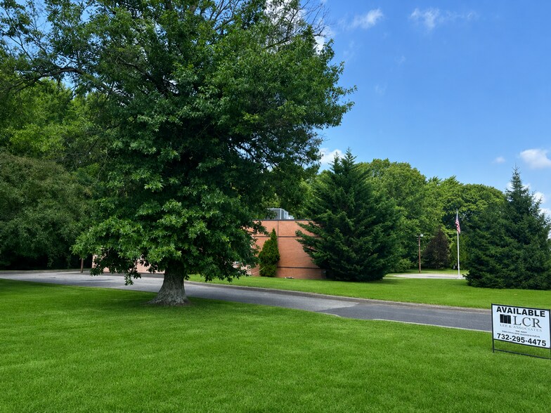 50 Chambersbridge Rd, Lakewood, NJ à vendre - Photo de l’immeuble – Image 2 sur 5