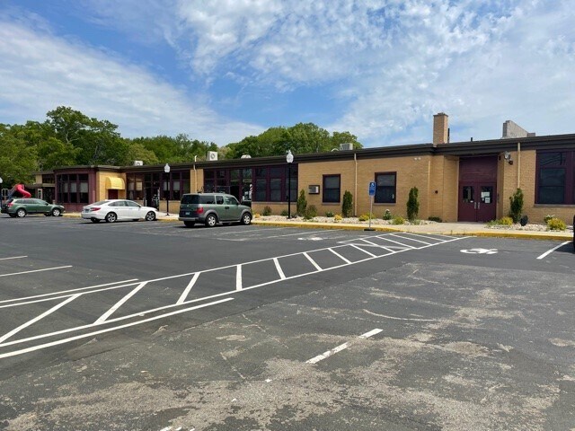 740 Colonel Ledyard Hwy, Ledyard, CT à louer - Photo de l’immeuble – Image 3 sur 62