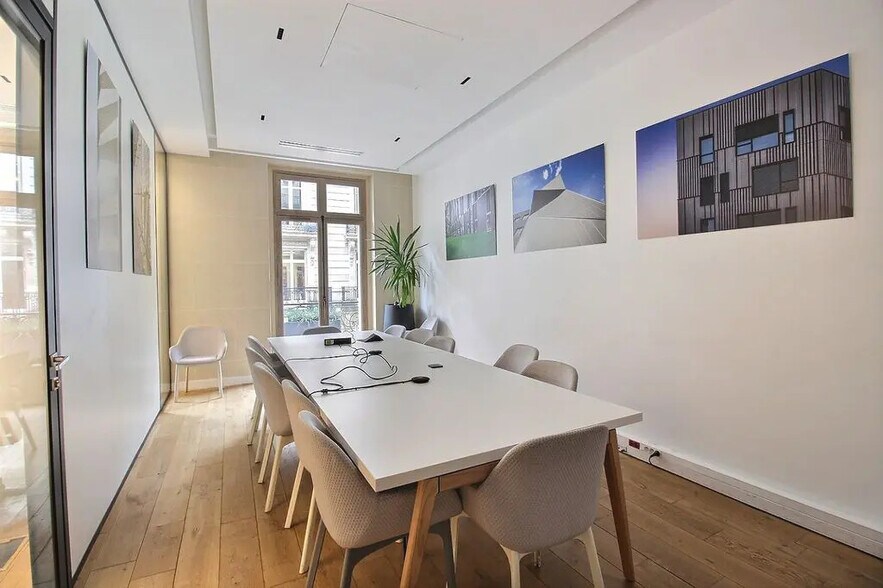 Bureau dans Paris à louer - Photo de l’immeuble – Image 3 sur 9