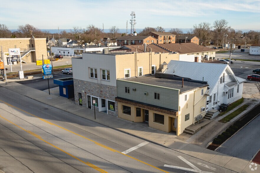 428 E Wooster St, Bowling Green, OH à louer - Photo de l’immeuble – Image 2 sur 5