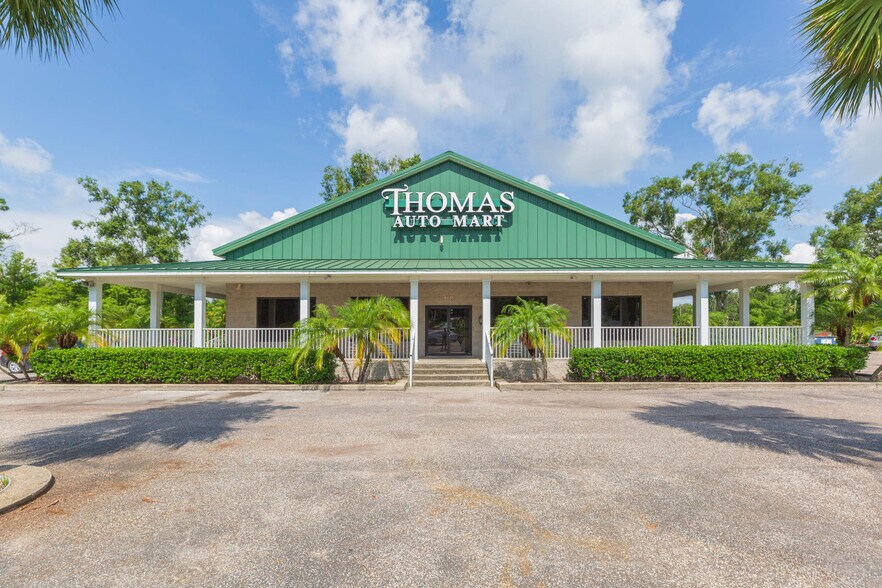 13815 21st St, Dade City, FL à vendre - Photo principale – Image 1 sur 84