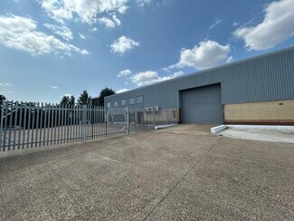 Plus de détails pour Slade Green Rd, Erith - Industriel/Logistique à louer