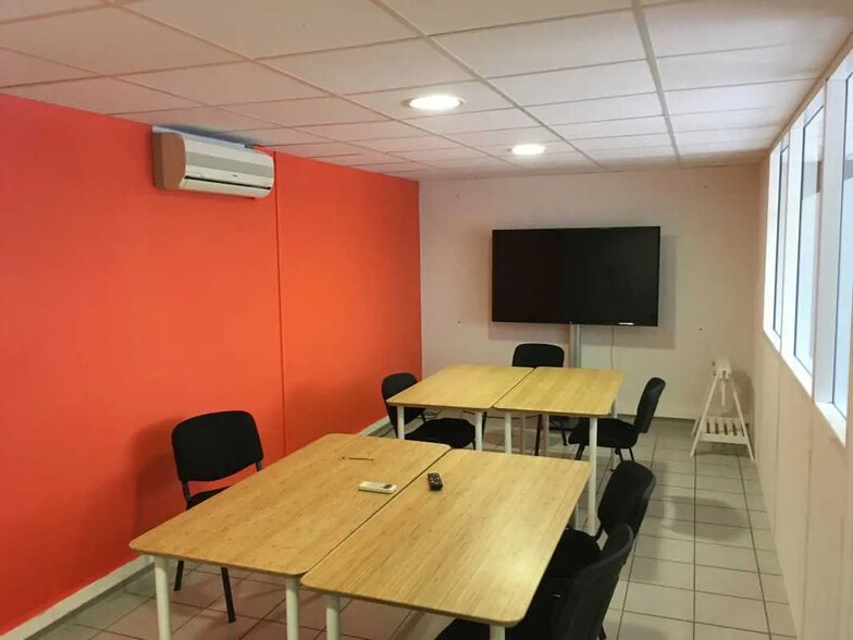 Bureau dans Cugnaux à louer - Photo de l’immeuble – Image 2 sur 5