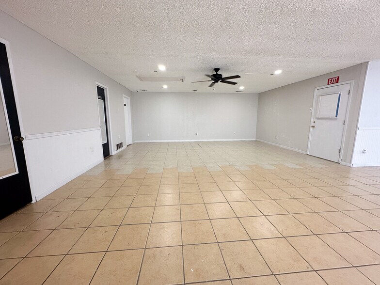 2210 E Highway 190, Copperas Cove, TX à vendre - Photo de l’immeuble – Image 2 sur 50