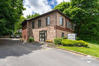 Plus de détails pour 241 Norris Dr, Rochester, NY - Local commercial à louer