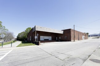 Plus de détails pour 520 Maple St, Gainesville, GA - Industriel/Logistique à louer