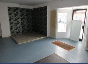 58 Wolverton Rd, Milton Keynes à vendre Photo de l’immeuble– Image 2 sur 6