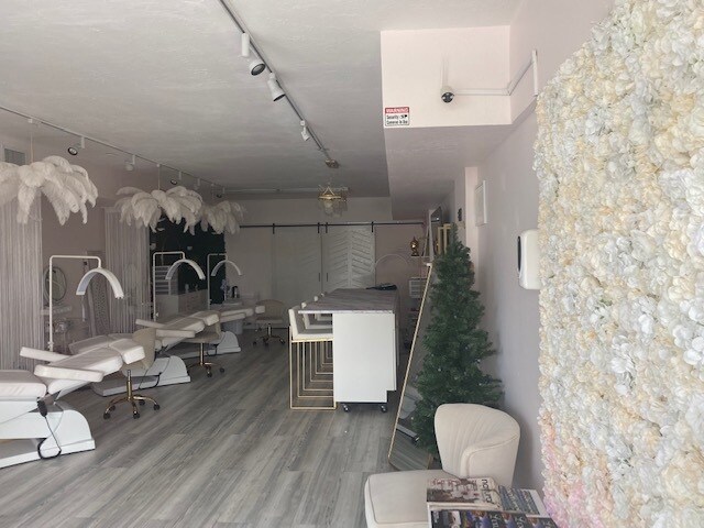 2400 N Federal Hwy, Pompano Beach, FL à louer - Photo intérieure – Image 3 sur 11