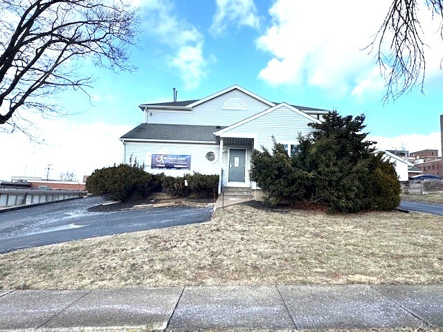 2111 Washington Blvd, Easton, PA à louer Photo de l’immeuble– Image 1 sur 37