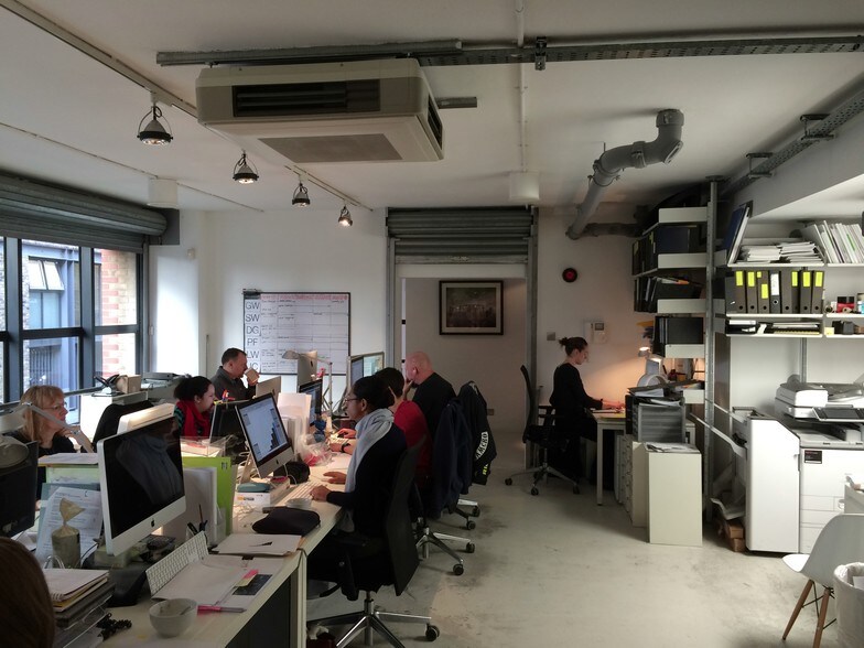12 Mill St, Londres à louer - Photo de l’immeuble – Image 3 sur 4