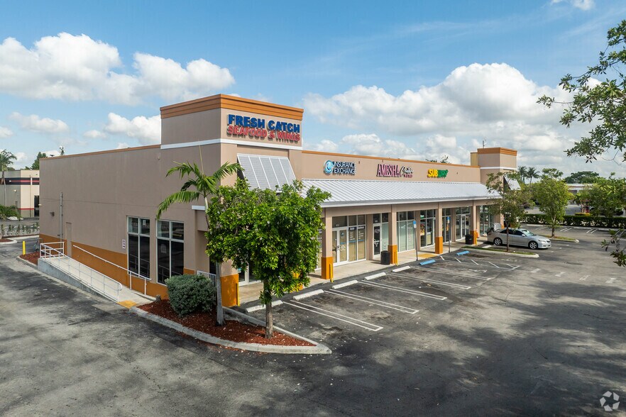 19866-19874 NW 27th Ave, Miami Gardens, FL à louer - Photo de l’immeuble – Image 1 sur 12