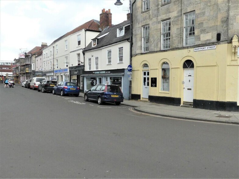 16-16A Maryport St, Devizes à vendre - Photo de l’immeuble – Image 1 sur 9
