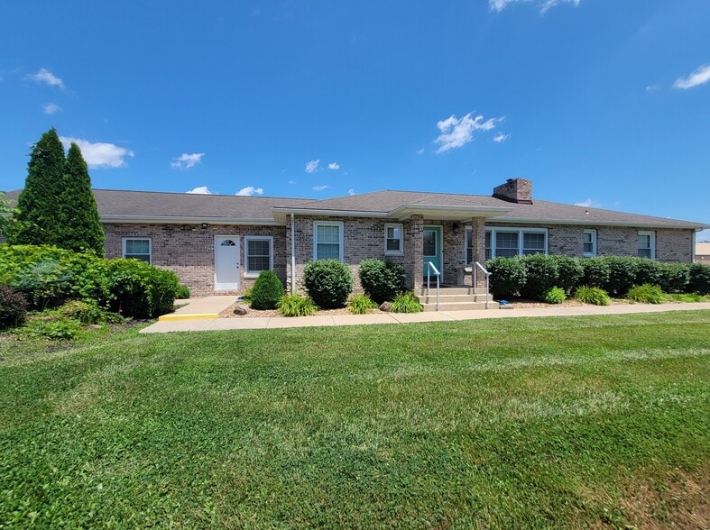 608 Highway H, Troy, MO à louer - Photo principale – Image 1 sur 19