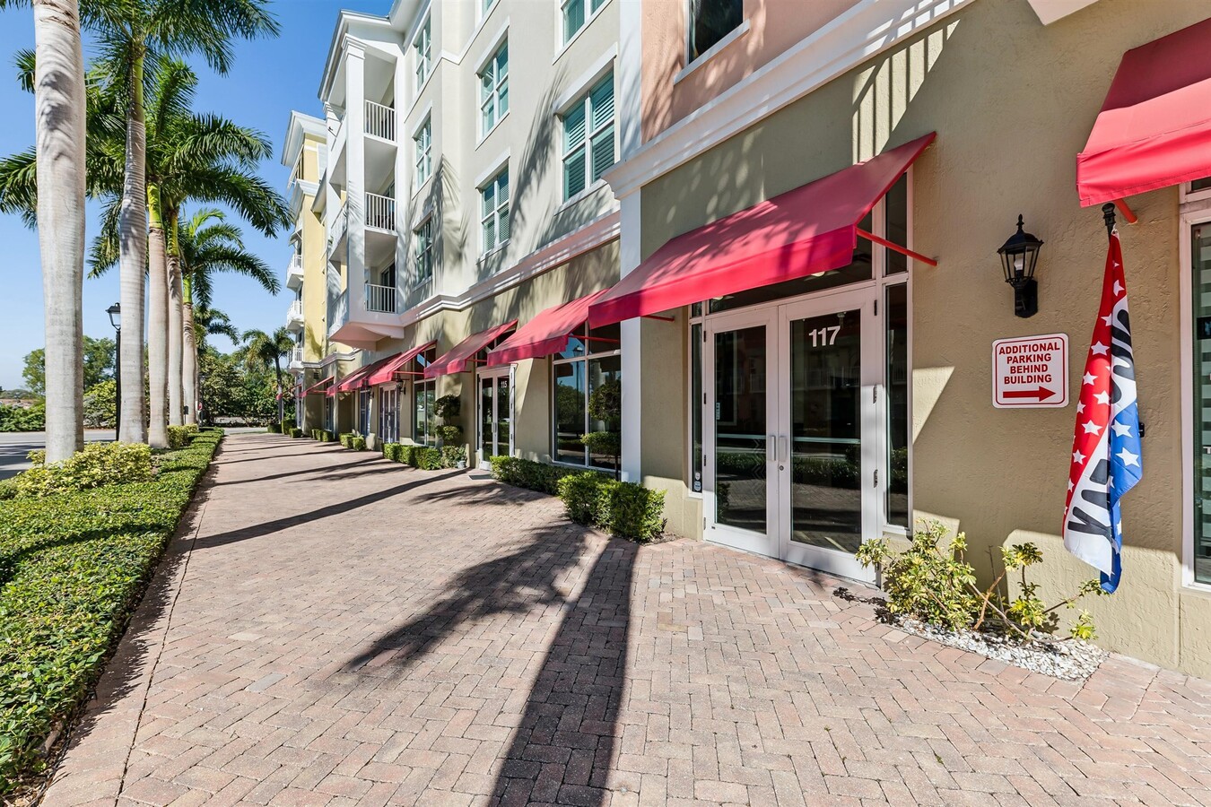 826 N Dixie Hwy, Lantana, FL 33462 - Lot 38 & 39 -  - Photo intérieure - Image 1 of 9